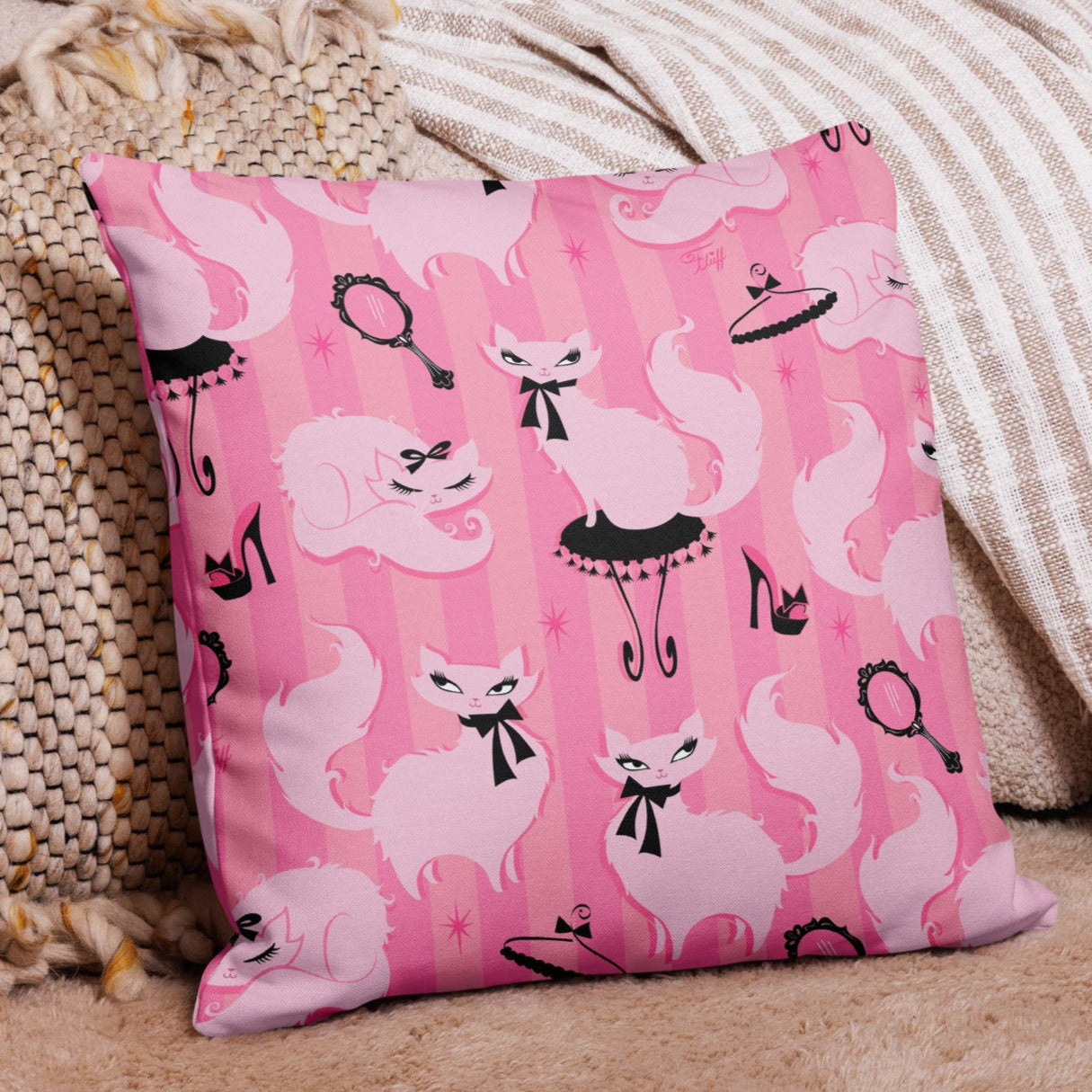 Boudoir Kitties Pink • Decor Pillow