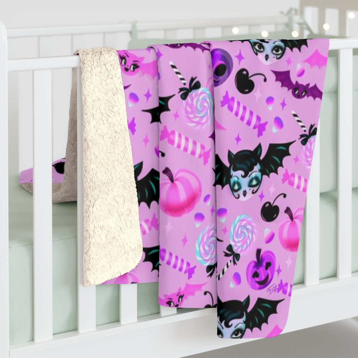 Vampire Dolly on Lilac • Sherpa Fleece Blanket