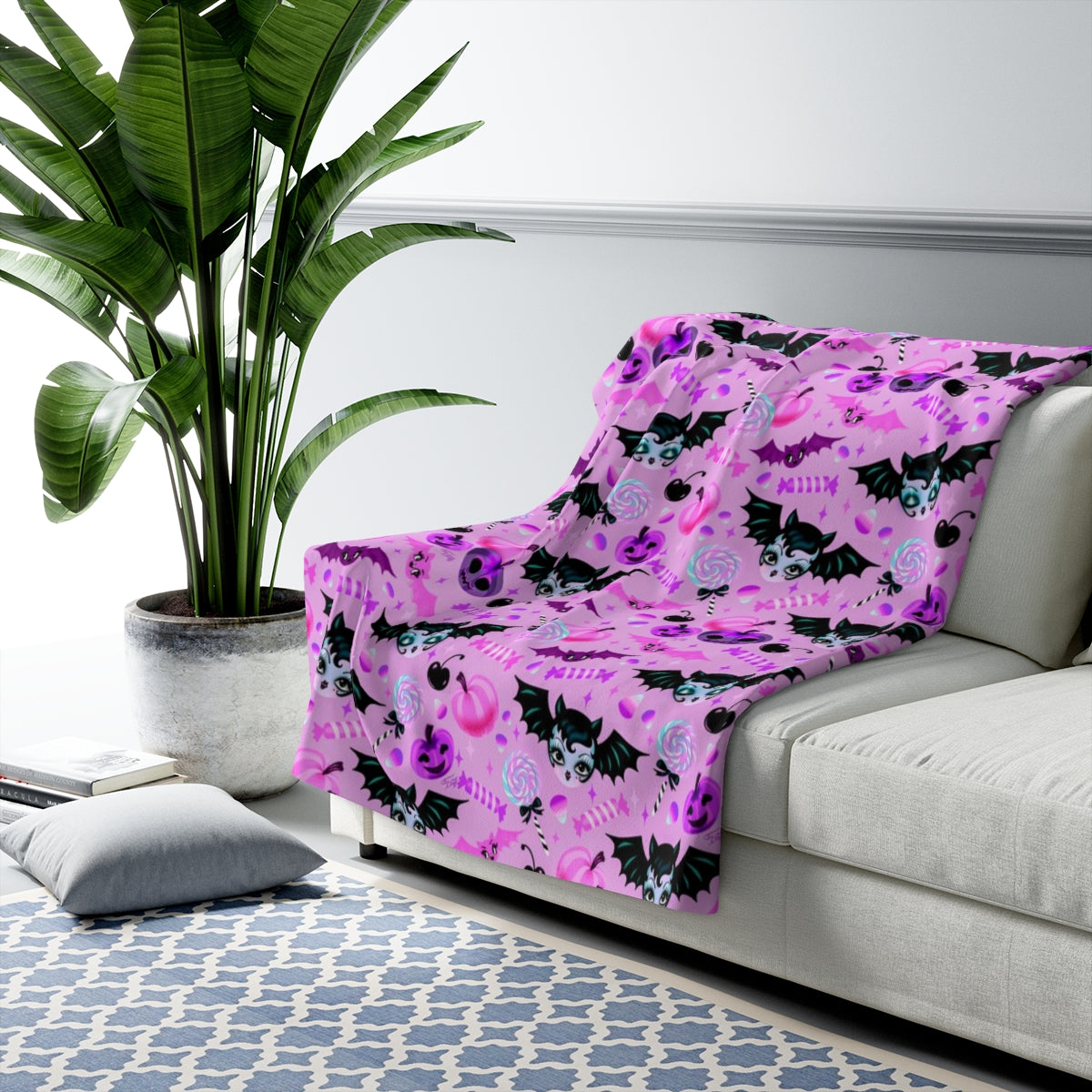 Vampire Dolly on Lilac • Sherpa Fleece Blanket
