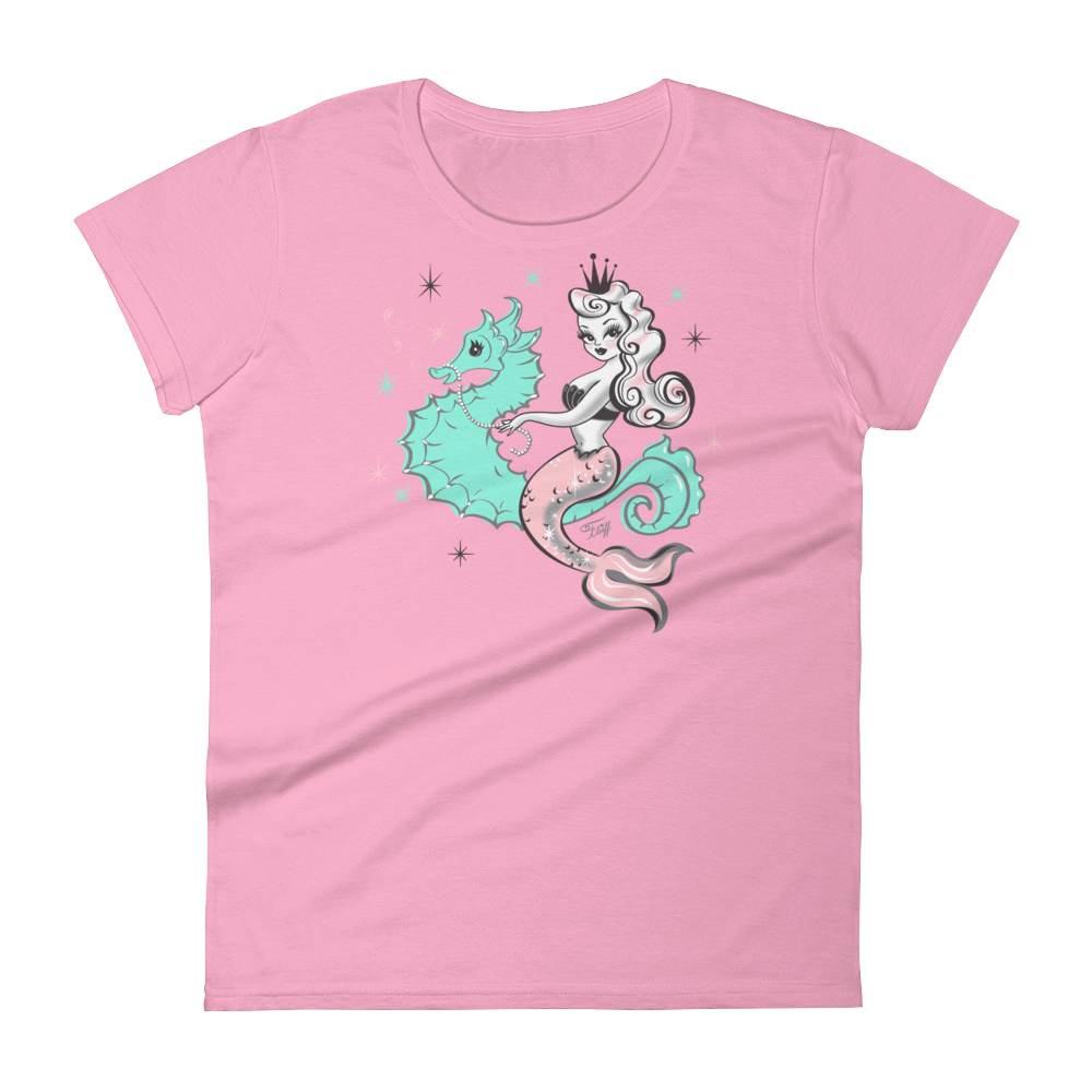 Pearla Riding a Seahorse • Tee