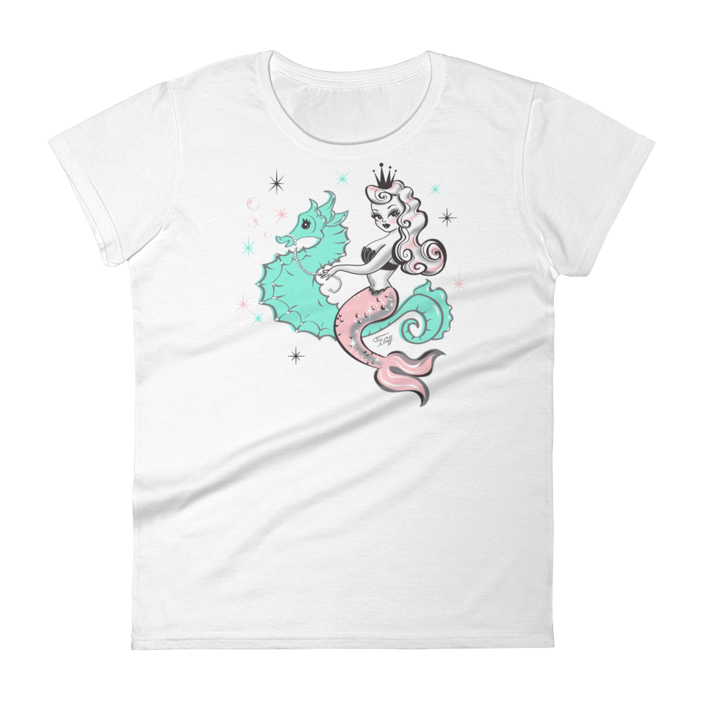 Pearla Riding a Seahorse • Tee