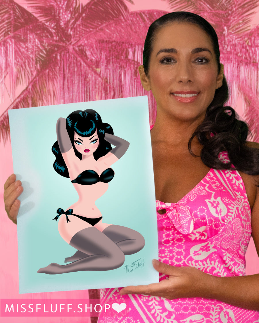 Bettie on Mint • Signed & Glittered • Limited Edition Fine Art Giclee Print