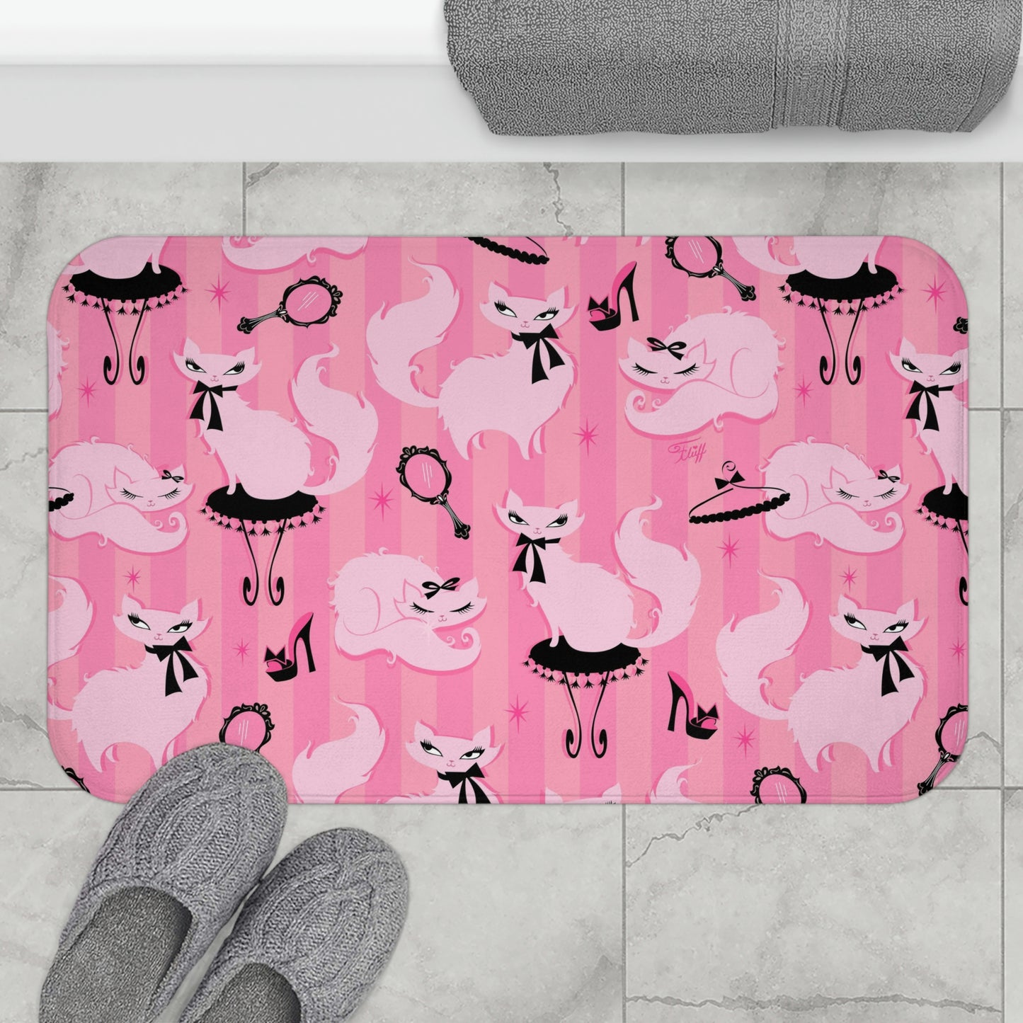 Boudoir Kitties Pink • Bath Mat