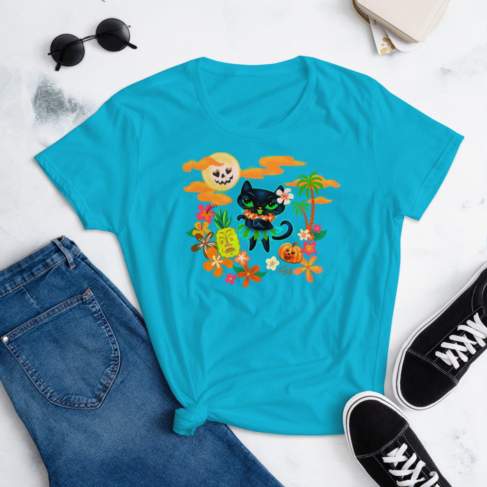 Hulaween Kitty with Tiki Pineapple • Women's T-Shirt