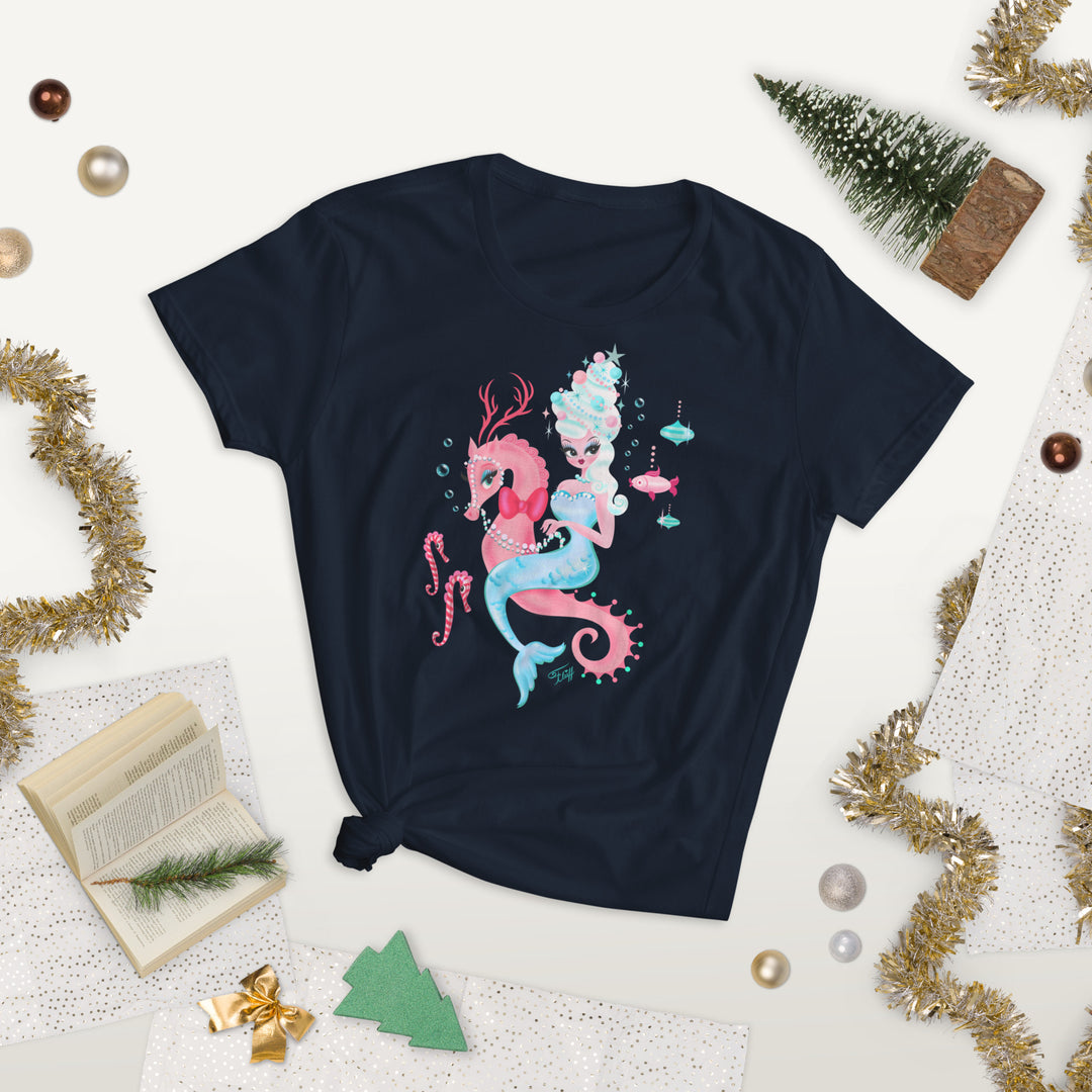 Christmas Mermaid • Women's Relaxed Fit T-Shirt