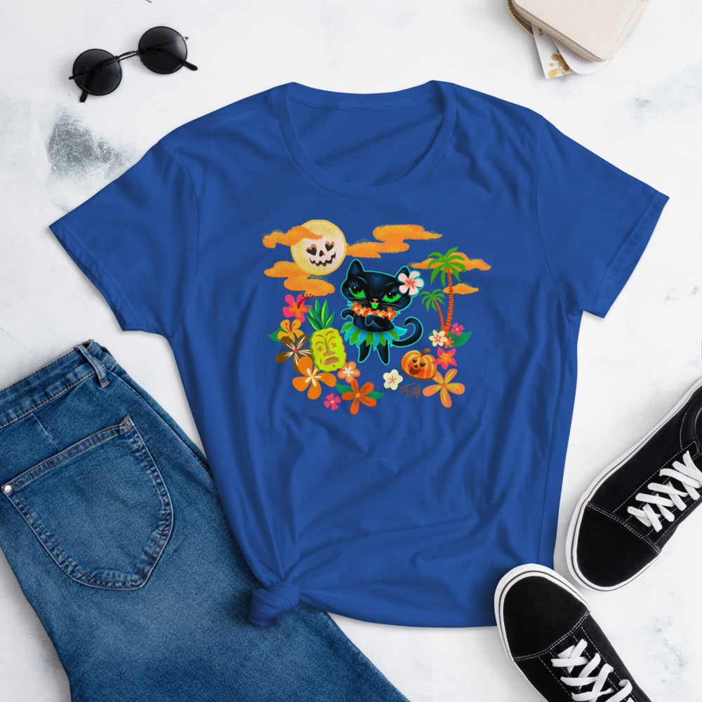 Hulaween Kitty with Tiki Pineapple • Women's T-Shirt