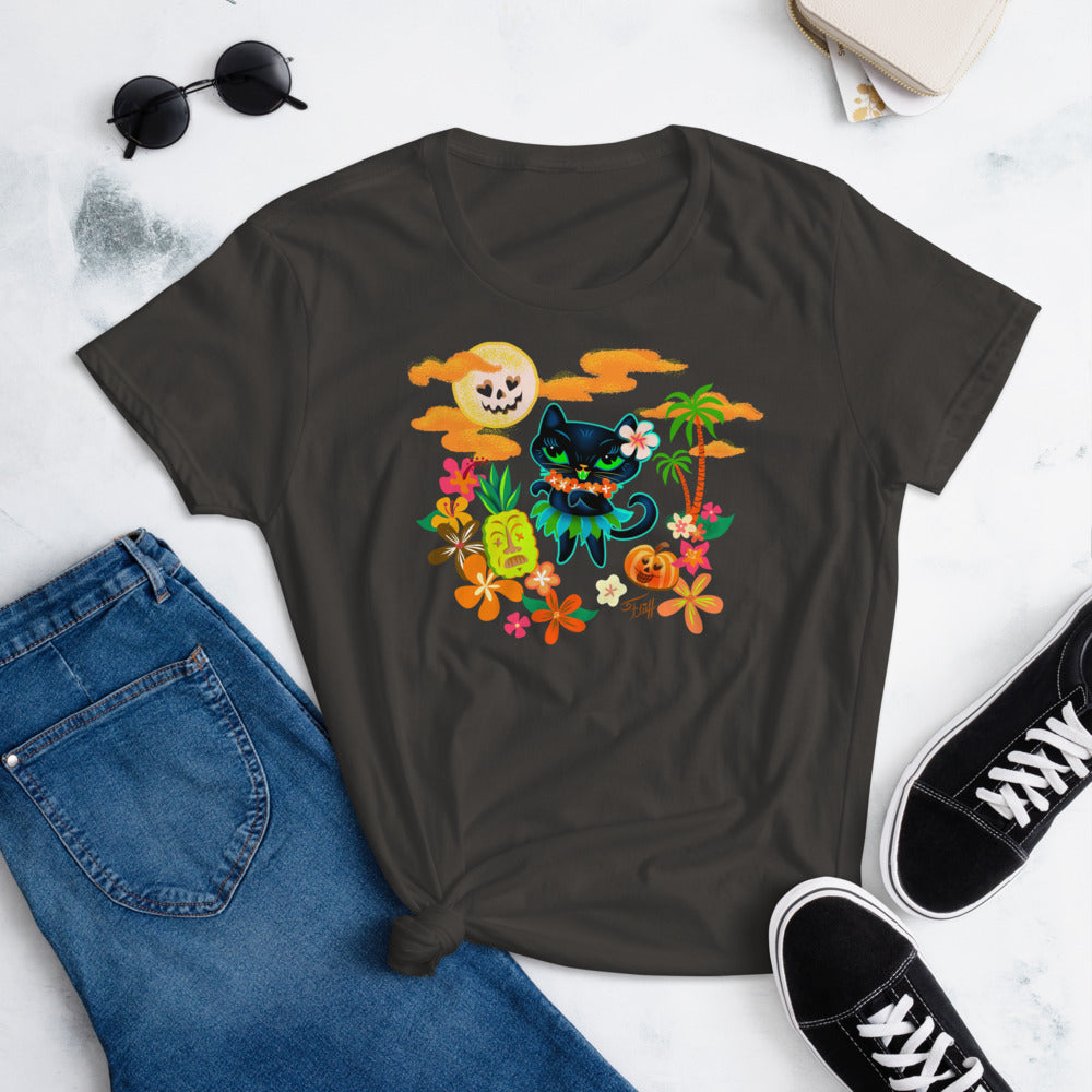 Hulaween Kitty with Tiki Pineapple • Women's T-Shirt