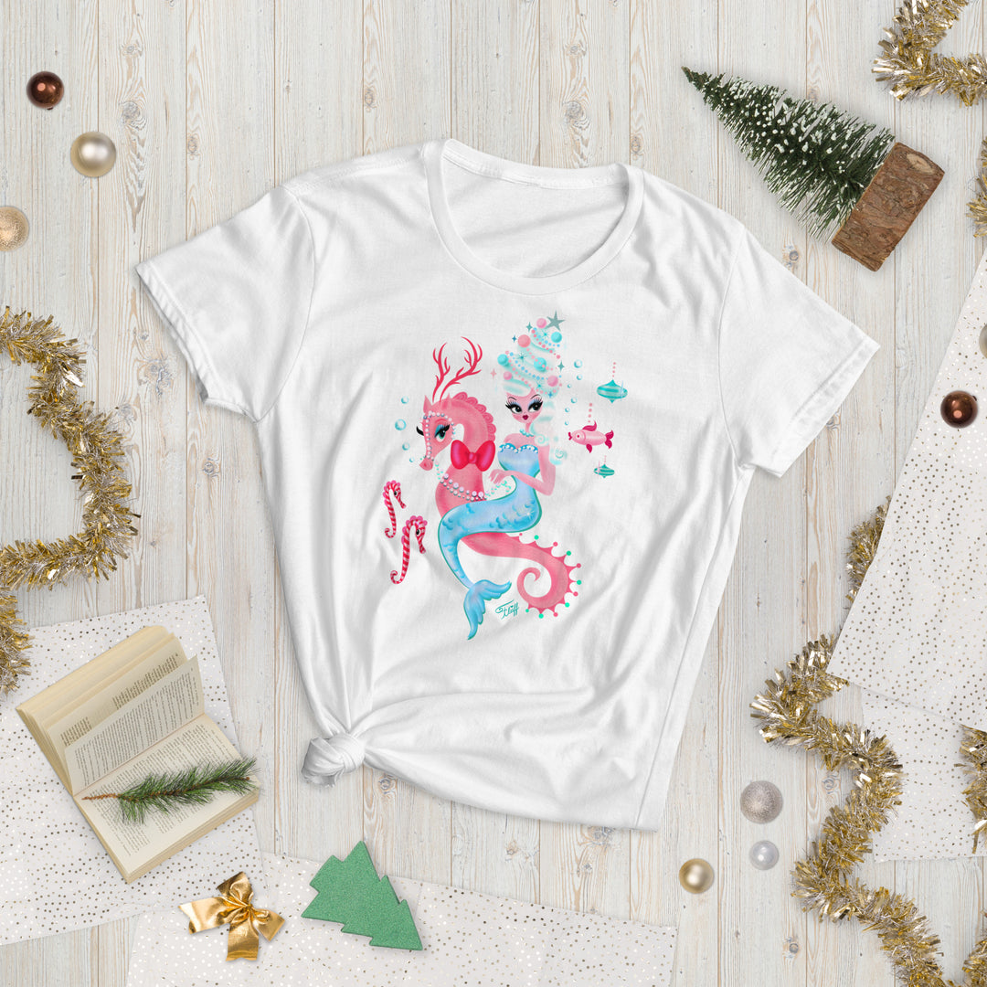 Christmas Mermaid • Women's Relaxed Fit T-Shirt